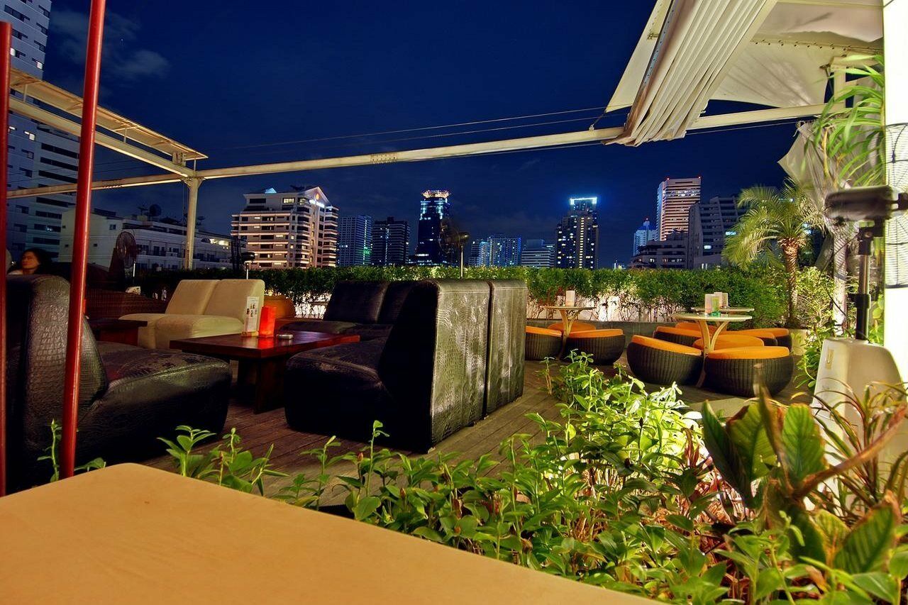 Hotel Le Fenix Sukhumvit 11 Bangkok Exterior foto